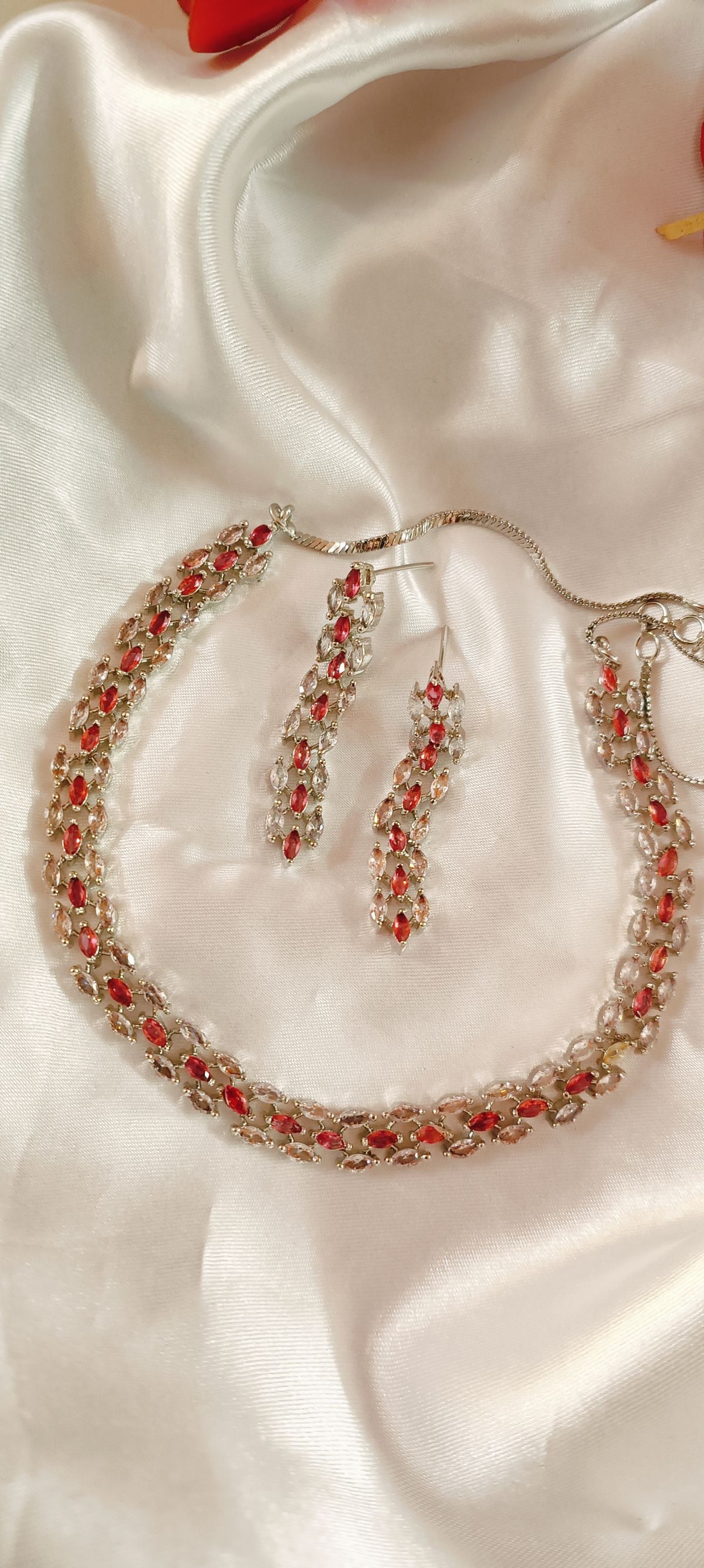 AD pink stone necklace
